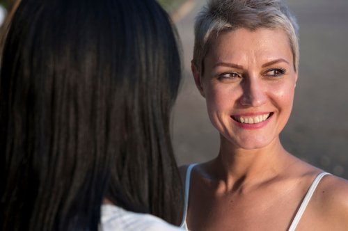 Holistic Skin Aging: Why Natural Approaches Are Trending