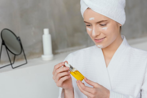 Facial Oils: Your Shield Against Skin Inflammation